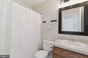 7736 Timbercross Ln, Glen Burnie, MD 21060 - Photo 23