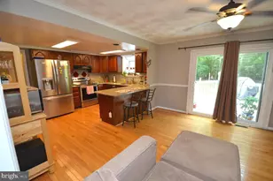 1527 Snug Harbor Rd, Shady Side, MD 20764 - Photo 9