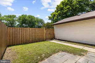 1729 Aberdeen Ct, Crofton, MD 21114 - Photo 33