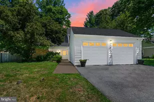 1801 E Regents Park Rd, Crofton, MD 21114 - Photo 3