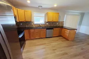 650 210th St, Pasadena, MD 21122 - Photo 13