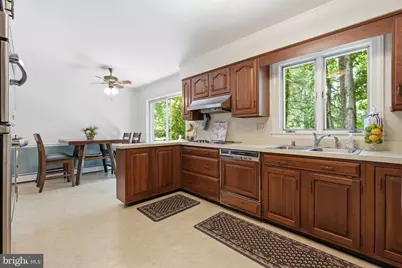 26 Belleview Drive, Severna Park, MD 21146 - Photo 11