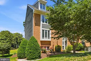 638 Oakland Hills Dr, Arnold, MD 21012 - Photo 1