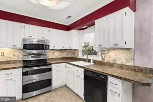 446 Fairford Ct, Severna Park, MD 21146 - Photo 11