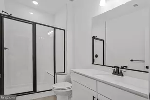 5721 Howard Dr, Glen Burnie, MD 21061 - Photo 35