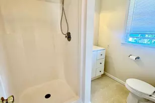 4740 Frederick Ave, Shady Side, MD 20764 - Photo 13