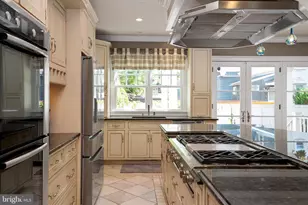 238 King George St, Annapolis, MD 21401 - Photo 9