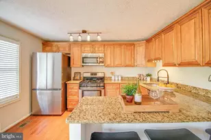 710 Quiet Pond Ct, Odenton, MD 21113 - Photo 9