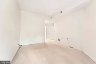 7101 Bay Front Dr, Annapolis, MD 21403 - Photo 11