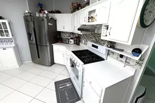 275 Janets Ct, Lothian, MD 20711 - Photo 3