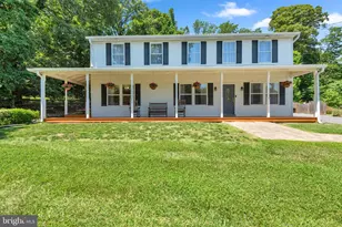934 Shore Acres Rd, Arnold, MD 21012 - Photo 1