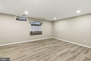 359 Hickory Nut Ct, Pasadena, MD 21122 - Photo 17