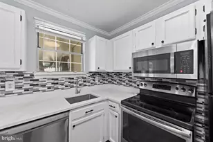 4738 Washington Ave, Shady Side, MD 20764 - Photo 9