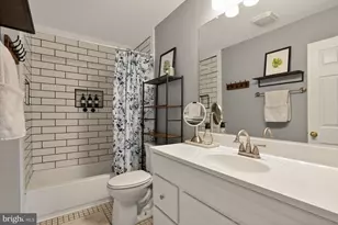 565 Lanny Ct, Millersville, MD 21108 - Photo 27