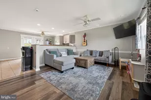 565 Lanny Ct, Millersville, MD 21108 - Photo 5