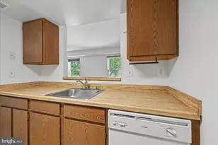 1410 Greendale Ct, Arnold, MD 21012 - Photo 9