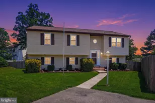 807 Oakwood Rd, Glen Burnie, MD 21061 - Photo 1