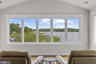 3733 Thomas Point Rd, Annapolis, MD 21403 - Photo 1