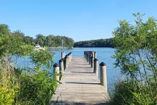 3937 W Shore Dr, Edgewater, MD 21037 - Photo 39
