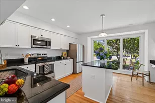 1205 Britania Ln, Annapolis, MD 21403 - Photo 5