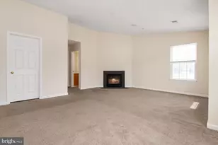 8221 Barrington Ct, Severn, MD 21144 - Photo 19