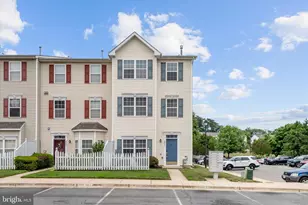 8221 Barrington Ct, Severn, MD 21144 - Photo 3