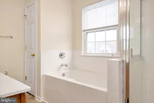 8221 Barrington Ct, Severn, MD 21144 - Photo 21