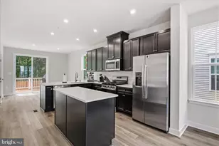 124 Spring Gate Ln, Pasadena, MD 21122 - Photo 5
