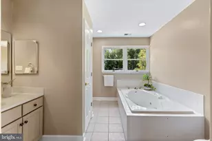 8044 Forest Glen Dr, Pasadena, MD 21122 - Photo 23