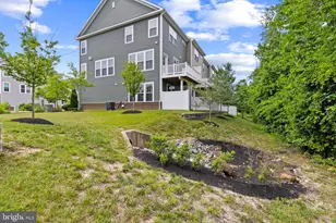 1314 Hawk Hollow Dr, Crofton, MD 21114 - Photo 37