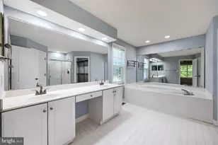 8012 Middlebury Dr, Pasadena, MD 21122 - Photo 17