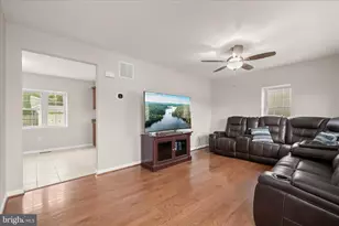 305 Bishop Ave, Baltimore, MD 21225 - Photo 5