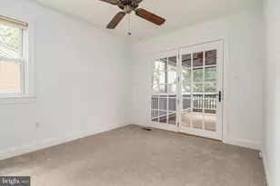 141 Delaware Ave, Pasadena, MD 21122 - Photo 17