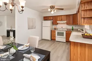 141 Delaware Ave, Pasadena, MD 21122 - Photo 11