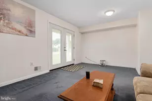 169 Roland Rd, Pasadena, MD 21122 - Photo 7