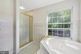 683 Powhatan Beach Rd, Pasadena, MD 21122 - Photo 37