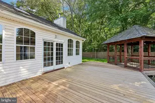 683 Powhatan Beach Rd, Pasadena, MD 21122 - Photo 57