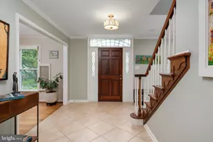 8391 Vineland Ct, Millersville, MD 21108 - Photo 5