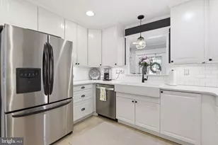 1746 Swinburne Ave, Crofton, MD 21114 - Photo 11