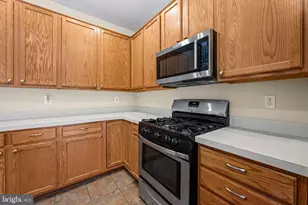 2601 Rainy Spring Ct, Odenton, MD 21113 - Photo 15