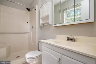 1625 Severn Run Ct, Severn, MD 21144 - Photo 23