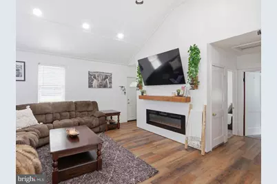 8829 Fort Smallwood Road, Pasadena, MD 21122 - Photo 17