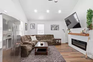 8829 Fort Smallwood Rd, Pasadena, MD 21122 - Photo 5