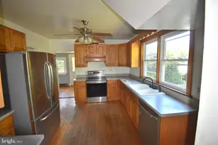 31 Deale Rd, Tracys Landing, MD 20779 - Photo 7