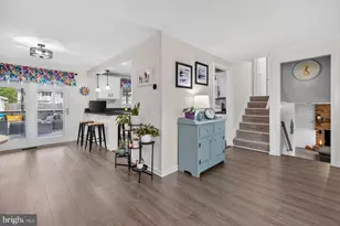 7915 Kings Bench Pl, Pasadena, MD 21122 - Photo 7