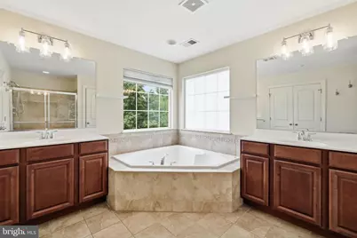 209 Long Hill Court #7, Pasadena, MD 21122 - Photo 23