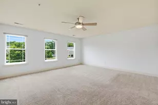 209 Long Hill Ct, Pasadena, MD 21122 - Photo 19