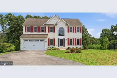 209 Long Hill Court #7, Pasadena, MD 21122 - Photo 1