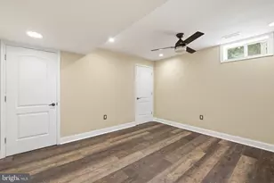 209 Long Hill Ct, Pasadena, MD 21122 - Photo 29
