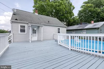 113 W Hilltop Road, Baltimore, MD 21225 - Photo 29